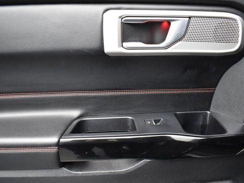 Used 2022 Ford Explorer ST-Line w/ Class IV Trailer Tow Package image 23