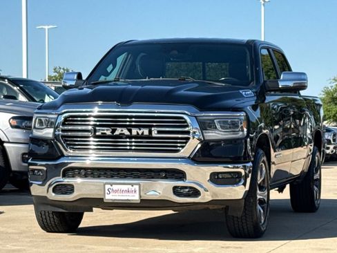 Used 2023 RAM 1500 Laramie AWD/4WD image 3