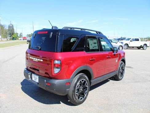 New 2025 Ford Bronco Sport Outer Banks w/ Outer Banks Tech Package+ image 9