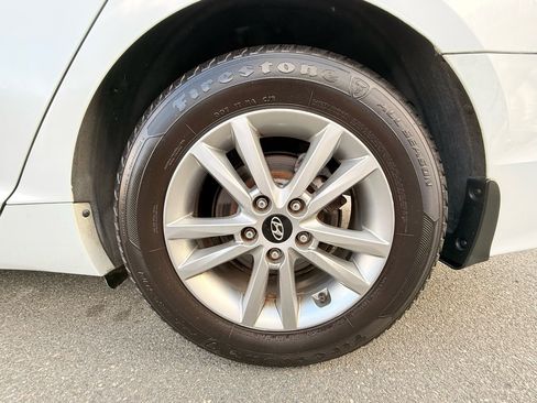 Used 2015 Hyundai Sonata SE image 33