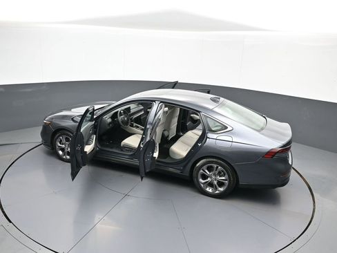 Certified 2024 Honda Accord EX image 44