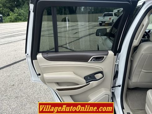 Used 2018 GMC Yukon Denali w/ Open Road Package AWD/4WD image 36