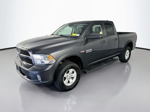 Used 2018 RAM 1500 Express AWD/4WD image 3