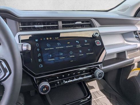 New 2027 Chevrolet Bolt LT w/ Comfort Package FWD image 12
