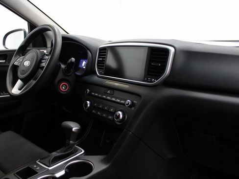 Used 2022 Kia Sportage LX image 29