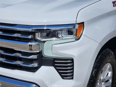 Used 2023 Chevrolet Silverado 1500 LTZ w/ LTZ Convenience Package II AWD/4WD image 11