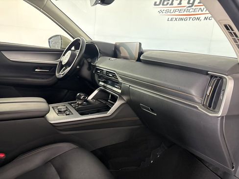 Used 2024 MAZDA CX-90 3.3 Turbo w/ Preferred Plus image 30