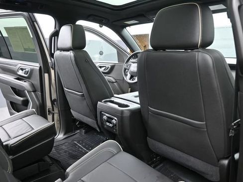 Used 2021 GMC Yukon SLT w/ SLT Luxury Plus Package RWD image 25