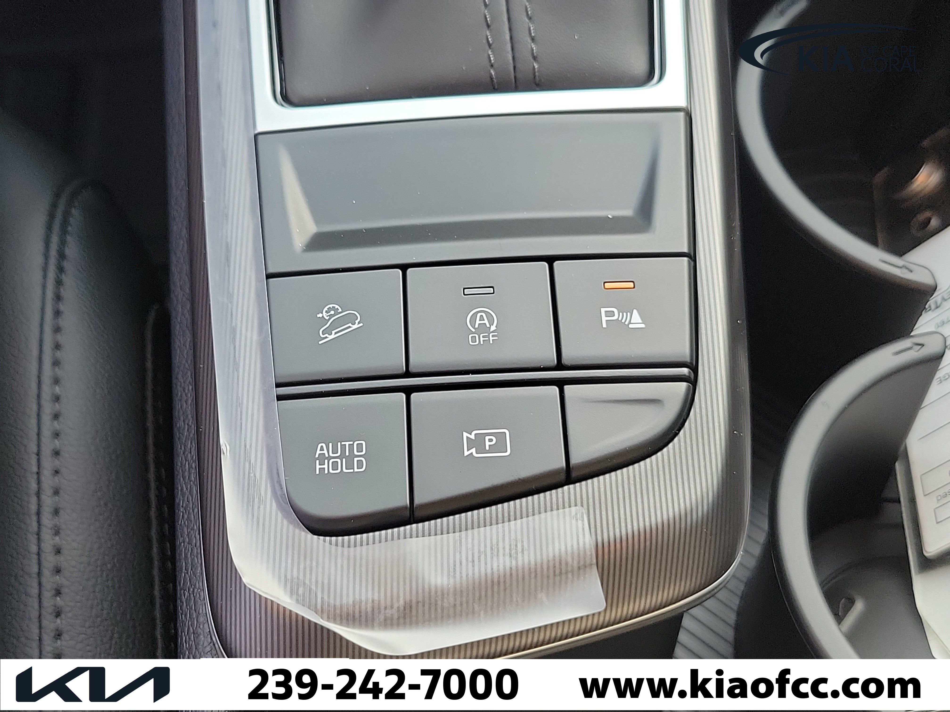 New 2026 Kia Sportage EX w/ EX Panorama Roof Package FWD image 29