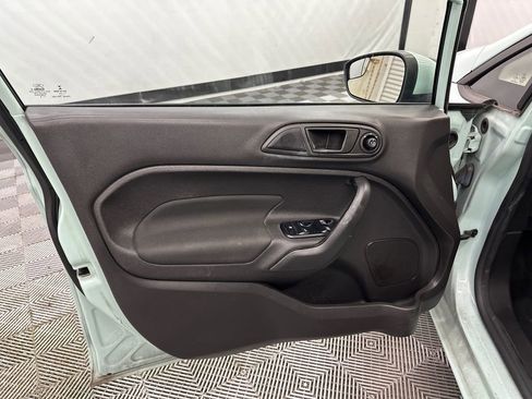 Used 2019 Ford Fiesta SE FWD image 10