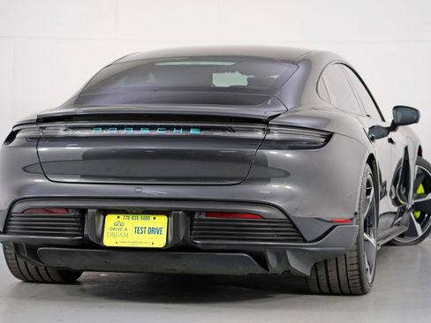Used 2022 Porsche Taycan 4S image 5