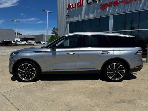 Used 2021 Lincoln Aviator Reserve w/ Equipment Group 201A RWD image 10
