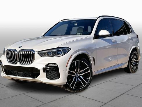 Used 2019 BMW X5 xDrive50i image 2