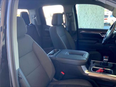Used 2022 Chevrolet Silverado 1500 LT image 8