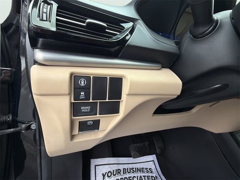 Used 2024 Acura RDX SH-AWD image 21