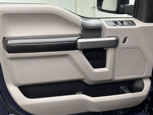 Used 2016 Ford F150 XLT w/ Equipment Group 302A Luxury AWD/4WD image 7