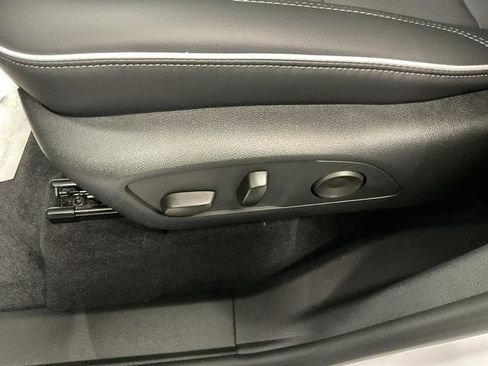 New 2026 Buick Enclave Preferred image 13