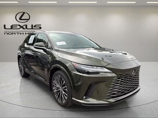 Used 2023 Lexus RX 350 Premium Plus w/ Accessory Package AWD/4WD video 4