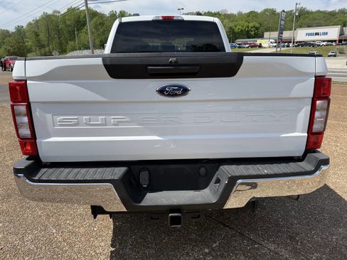 Used 2020 Ford F250 XLT image 6