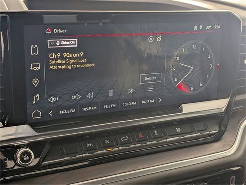 Used 2024 GMC Sierra 1500 SLT image 20