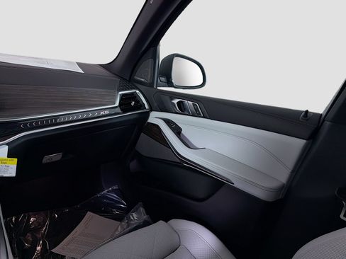 New 2026 BMW X5 xDrive40i AWD/4WD image 27