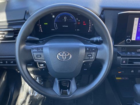 Certified 2025 Toyota Camry LE image 16