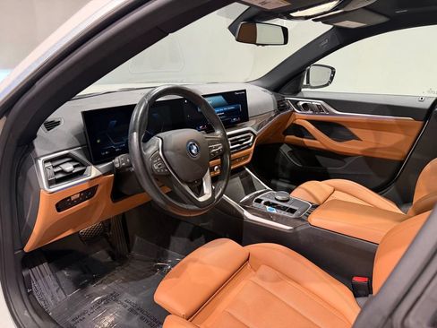 Used 2023 BMW i4 eDrive35 w/ Premium Package RWD image 12