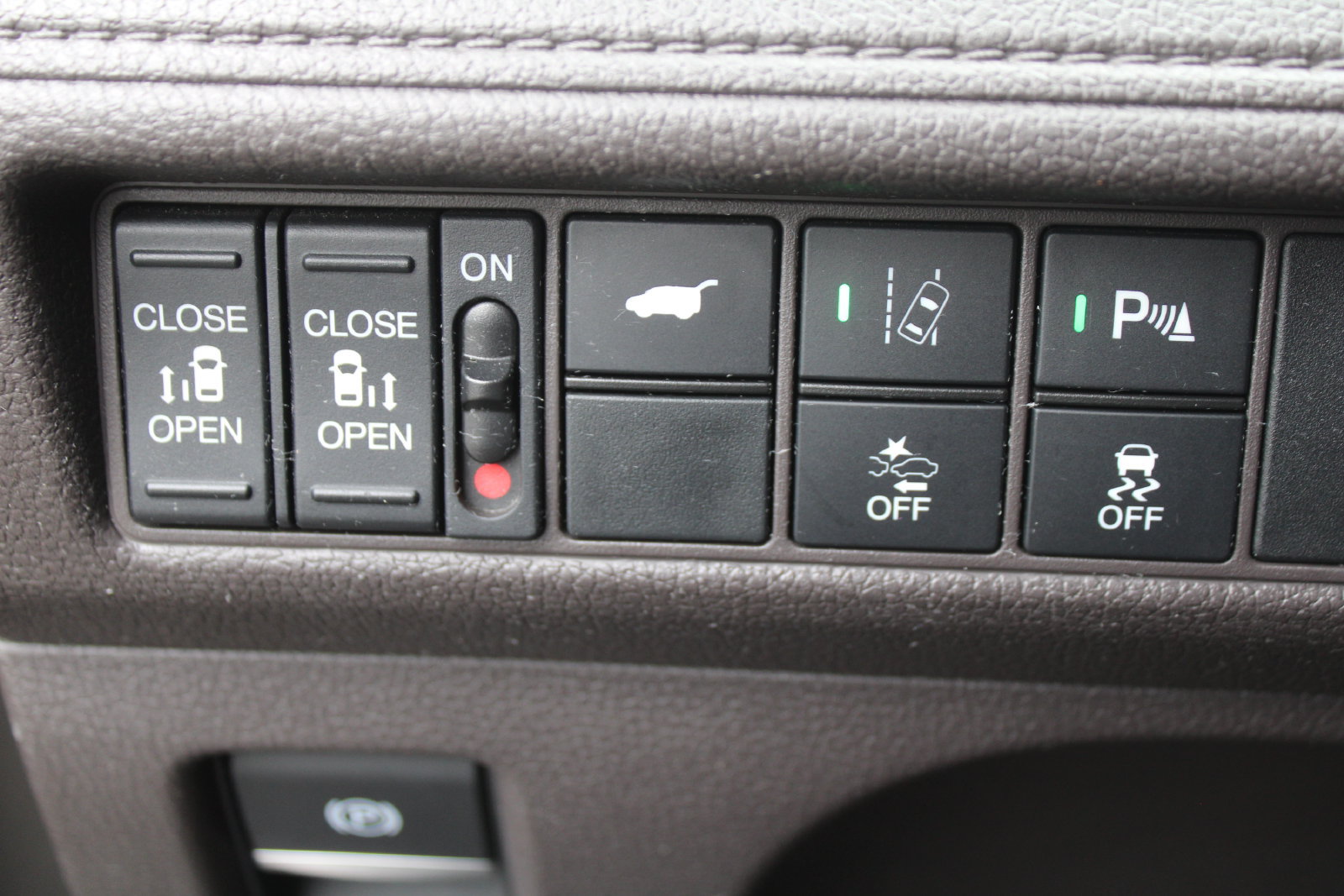 Used 2019 Honda Odyssey Elite image 32