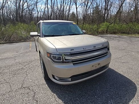 Used 2018 Ford Flex Limited w/ Equipment Group 303A image 11