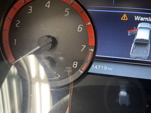 Used 2025 Nissan Frontier Pro-X w/ Pro Convenience Package RWD image 15