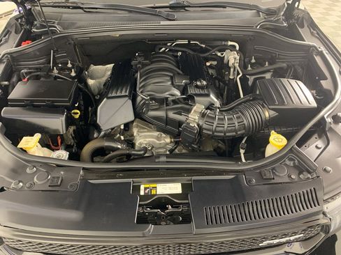 Used 2018 Dodge Durango SRT w/ SRT Interior Appearance Group image 10