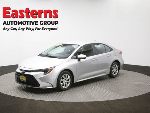 Used 2024 Toyota Corolla LE image 55