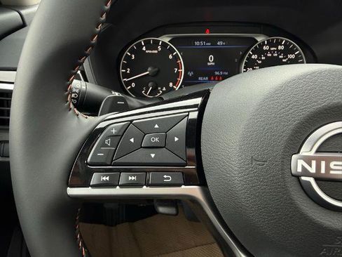 New 2025 Nissan Altima 2.5 SR w/ SR Premium Package image 23