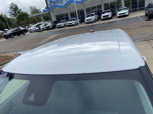 Used 2021 Chevrolet TrailBlazer LS AWD/4WD image 28
