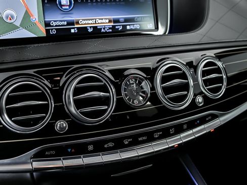 Used 2017 Mercedes-Benz Maybach S 550 4MATIC image 39