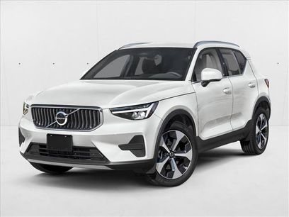 Used 2026 Volvo XC40 B5 Ultra w/ Climate Package