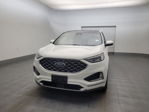 Used 2020 Ford Edge Titanium w/ Equipment Group 301A FWD image 15