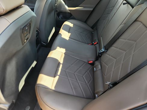 Used 2026 BMW 530i xDrive AWD/4WD image 30