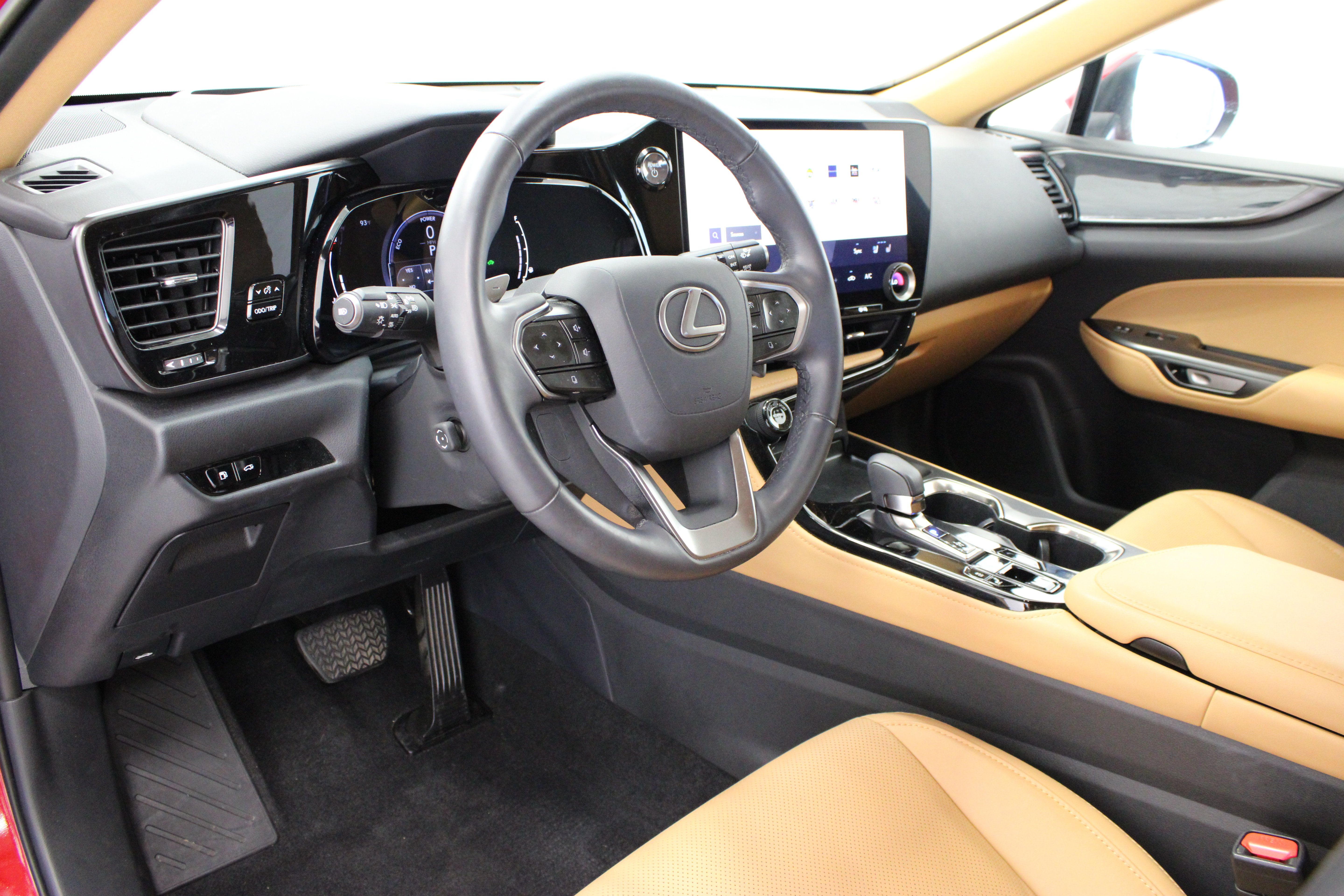 Used 2025 Lexus NX 350h AWD w/ Cold Area Package image 13