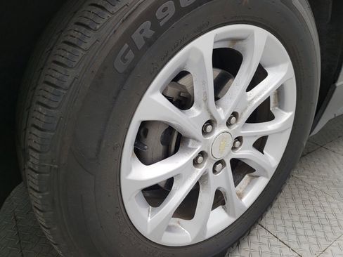 Used 2019 Chevrolet Equinox LS w/ LS Convenience Package image 31