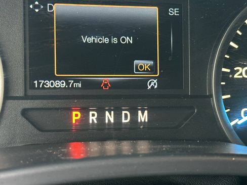 Used 2018 Ford F150 XLT w/ Equipment Group 302A Luxury AWD/4WD image 26