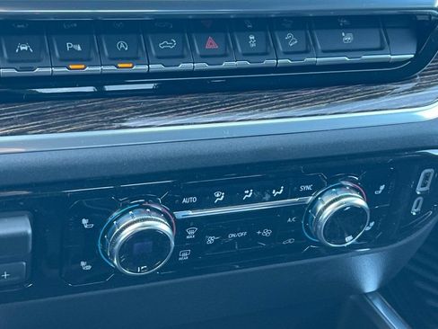 New 2026 GMC Sierra 1500 Elevation AWD/4WD image 17