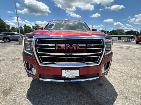 Used 2023 GMC Yukon SLT w/ SLT Premium Package AWD/4WD image 17