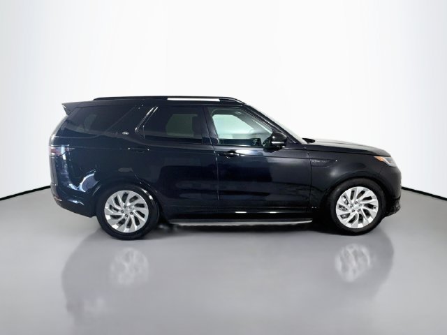 Used 2023 Land Rover Discovery S R-Dynamic AWD/4WD image 11