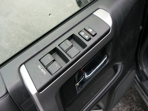 Used 2024 Toyota 4Runner SR5 image 13