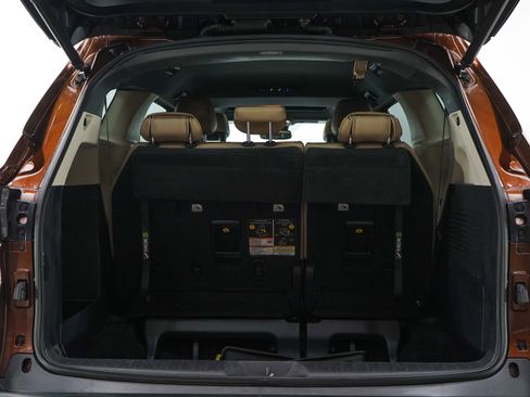 Used 2021 Toyota Sienna XLE w/ XLE Plus Package AWD/4WD image 18