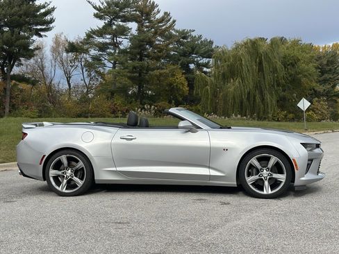 Used 2016 Chevrolet Camaro SS image 8
