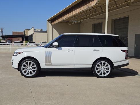 Used 2016 Land Rover Range Rover HSE AWD/4WD image 4