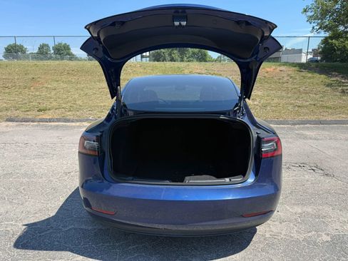Used 2022 Tesla Model 3 RWD image 8