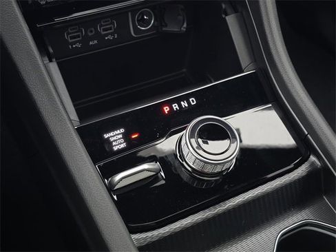 New 2025 Jeep Grand Cherokee L Limited image 13